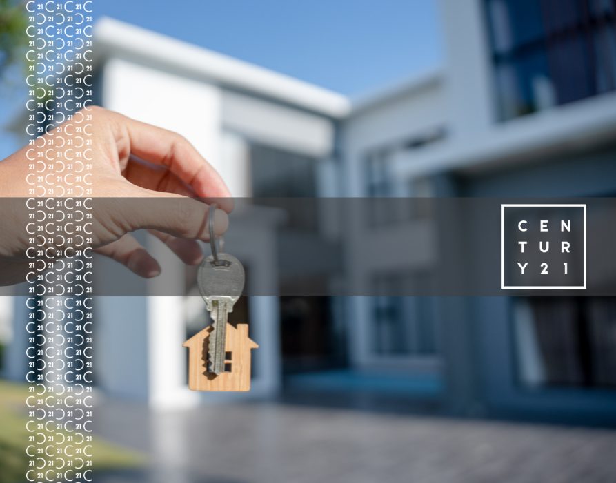 Selling-Home-Landlord-and-New-Home.-the-House-Key-for-Unlocking-1 (1)